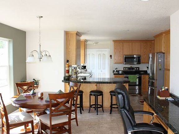 Kitchen / Nook