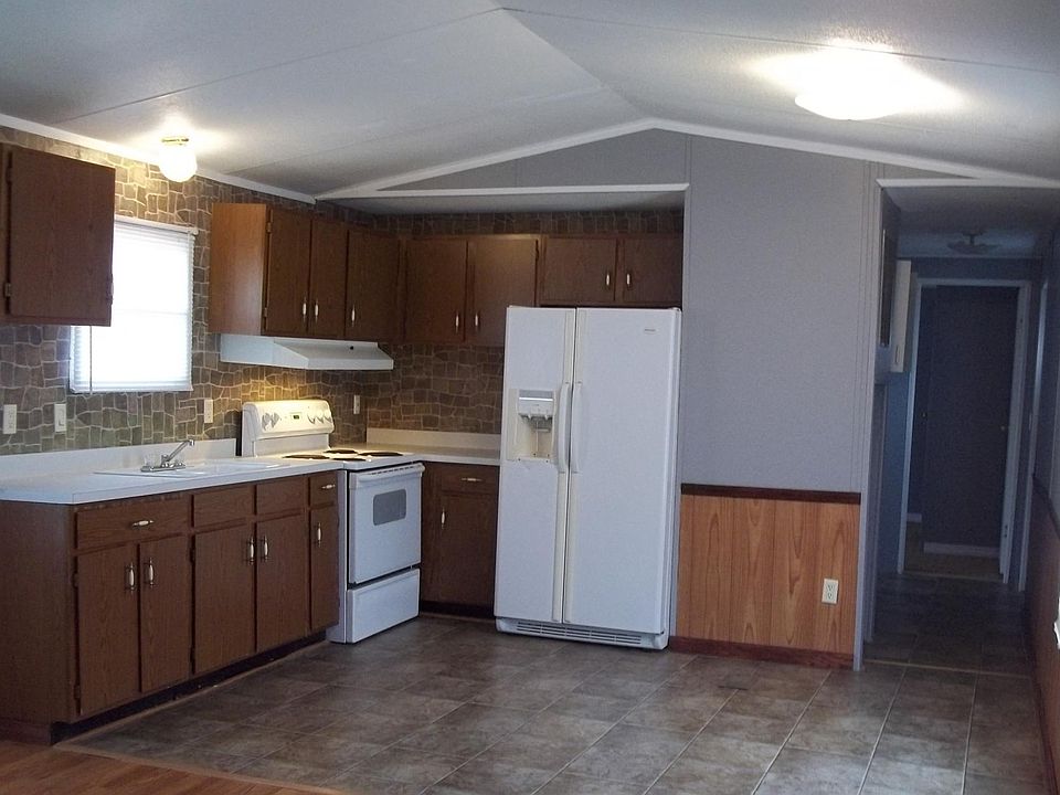 41 Mobile Manor Dr, Martinsville, VA 24112 Zillow