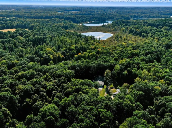 64778 Union Rd, Cassopolis, MI 49031