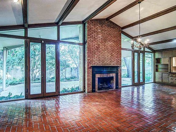 5th image of 3828 Chateau Ave