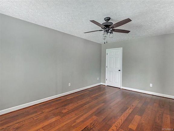 4th image of 1109 N 32nd St