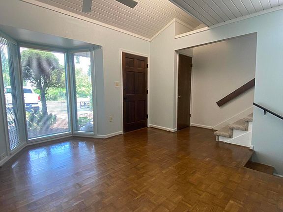 5th image of 2420 Volunteer Pkwy APT 1