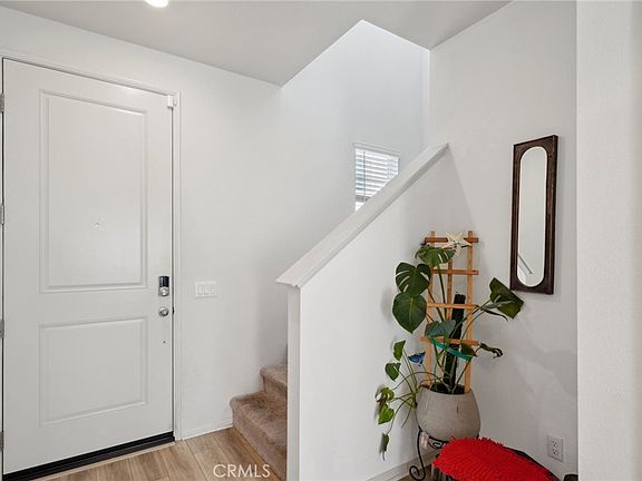 3rd image of 40567 Birchfield Dr