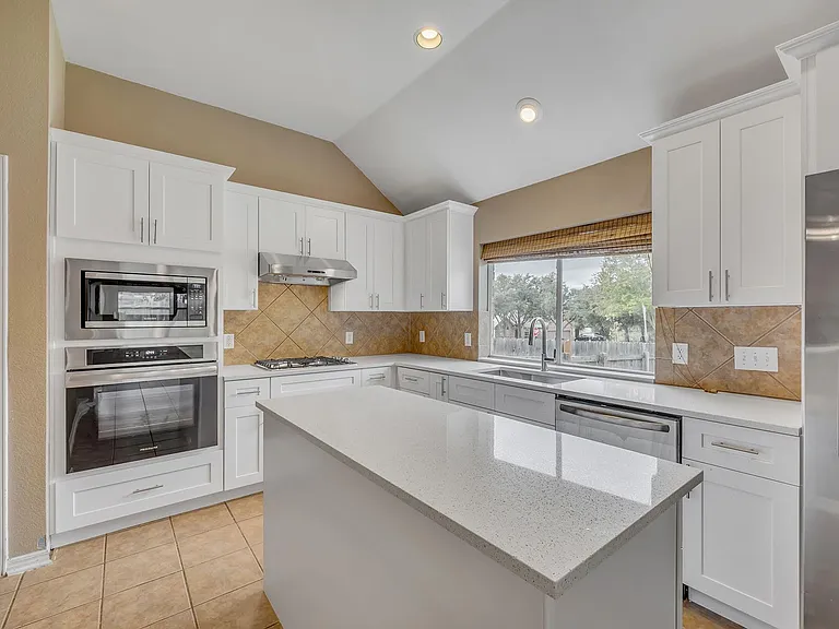 2726 Grimes Ranch Rd — Photo 20