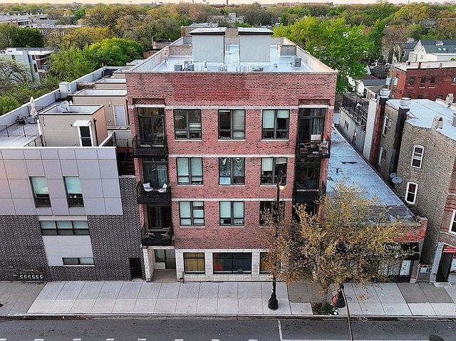 1st image of 3060 W Armitage Ave APT 202
