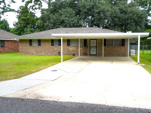 722 E Division St, Jennings, LA 70546