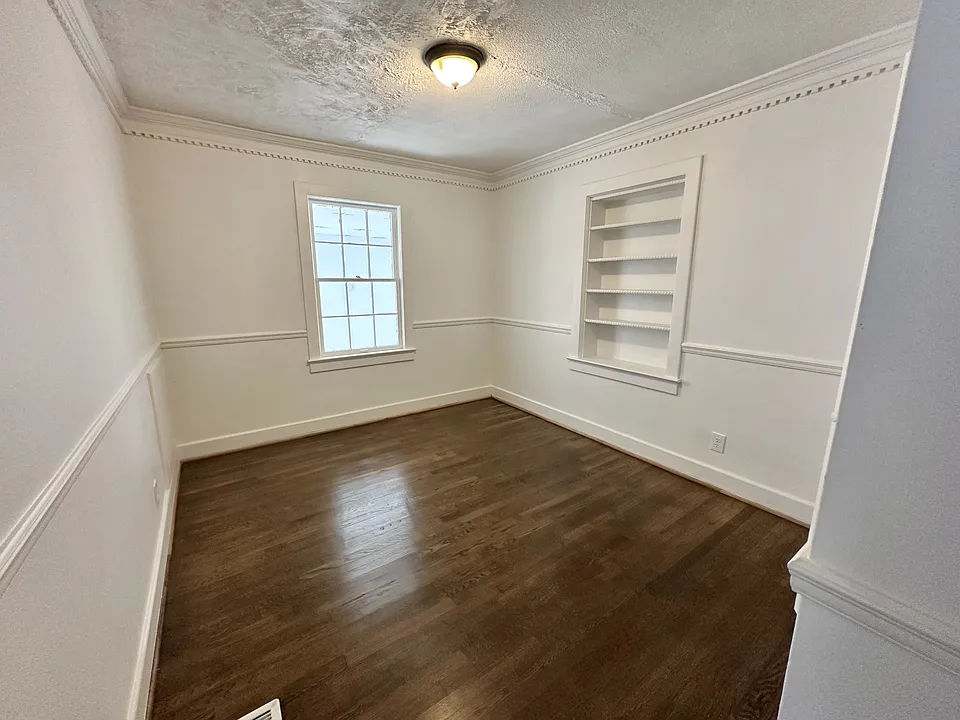 1341 Pineview Rd