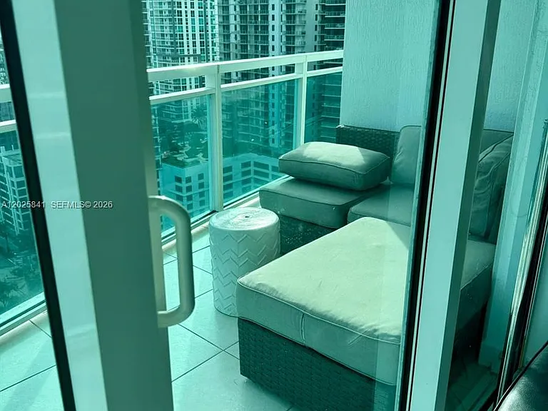 951 Brickell Ave #2810 — Photo 9