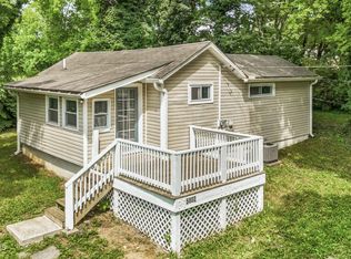 5802 N Broadway St, Knoxville, TN 37918