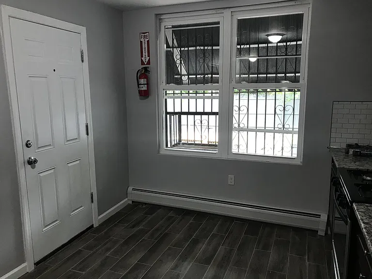 416 S 17th St #1 — Photo 14