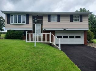 429 Westland Dr, Greensburg, PA 15601