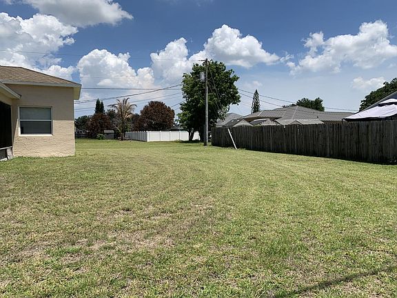 5th image of 892 SW Duncan Terrace