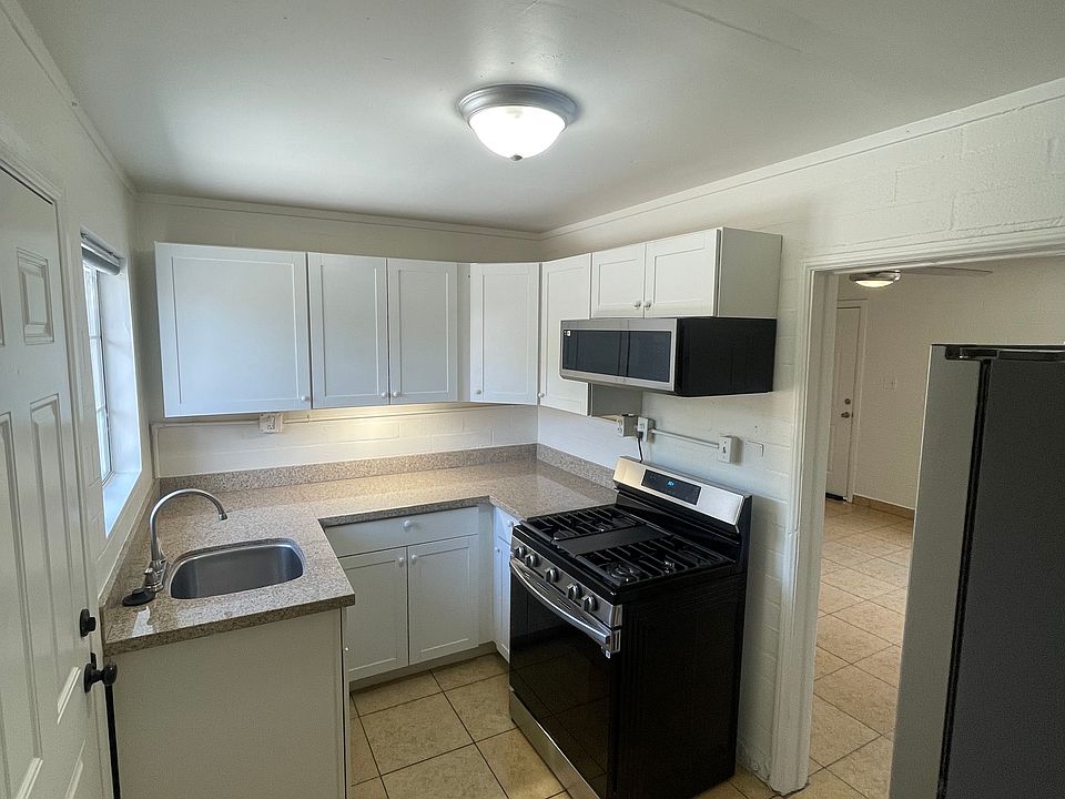 Front Door & Kitchen