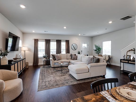 5th image of 2081 Notchleaf Rd