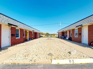 202 Harris Rd, East Peoria, IL 61611