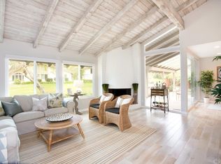 2100 Vista Entrada, Newport Beach, CA 92660