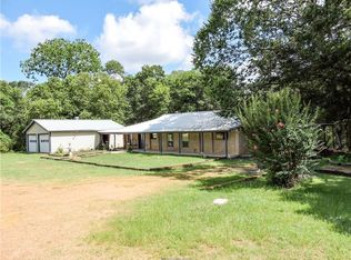 423 Sycamore Dr, HILLTOP LAKES, TX 77871