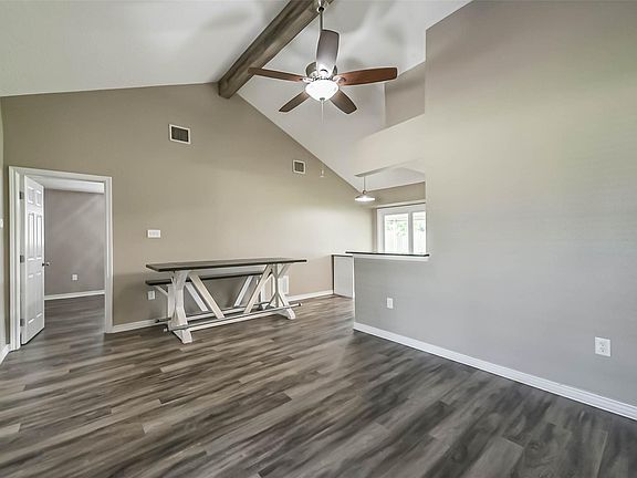 4th image of 7903 Parkglen Dr