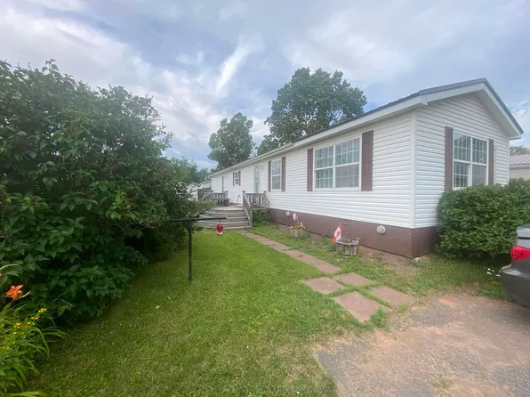 32 Brook St, Montague, PE C0A 1R0