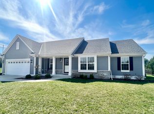 3205 Howell Ct, Waukesha, WI 53188