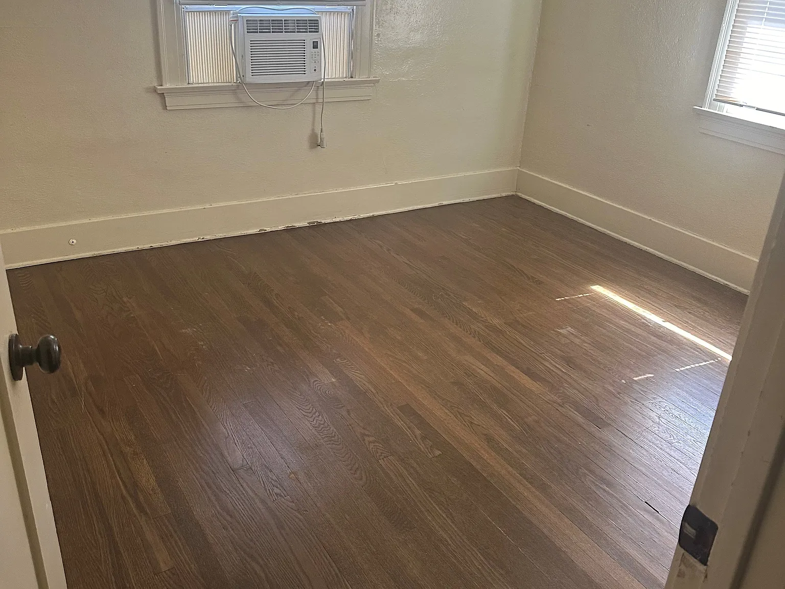 1 bed, 500 sqft, $1,750 — Photo 2