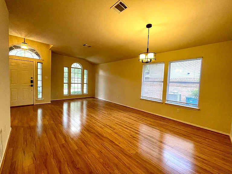 4213 Walling Forge Dr — Photo 5