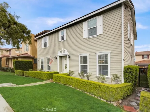 15861 Fan Palm St, Fontana, CA 92336