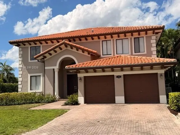 7713 SW 193rd St, Cutler Bay, FL 33157