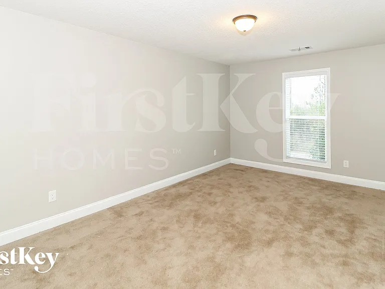 214 Falling Leaf Ln — Photo 11