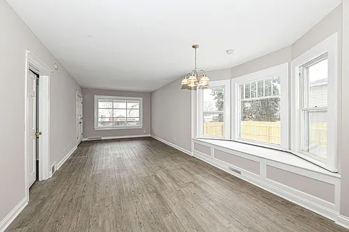 4418 5th Ave Photo 1