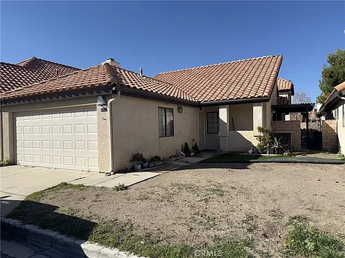 19248 Palm Way Photo 1