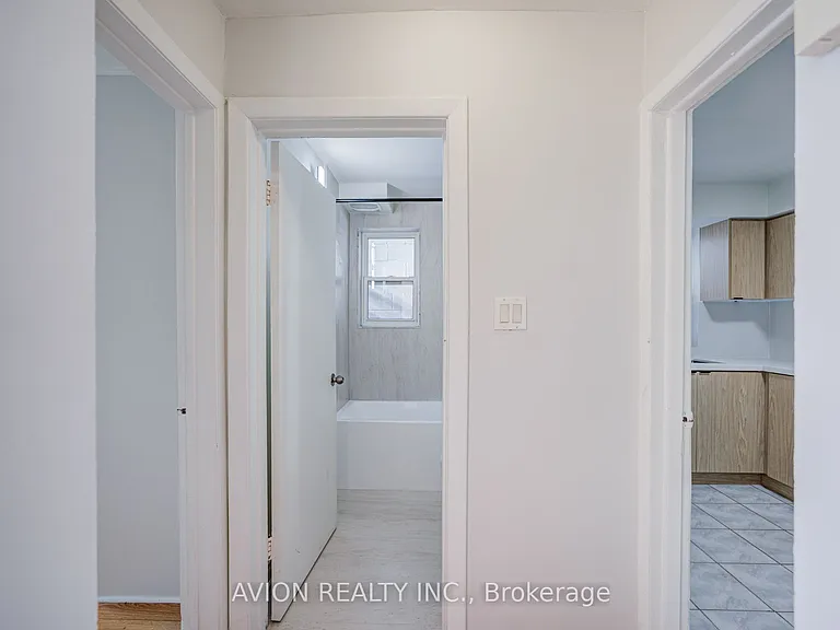 882 Broadview Ave #3 — Photo 21