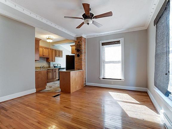 5th image of 2829 Rosella Ave