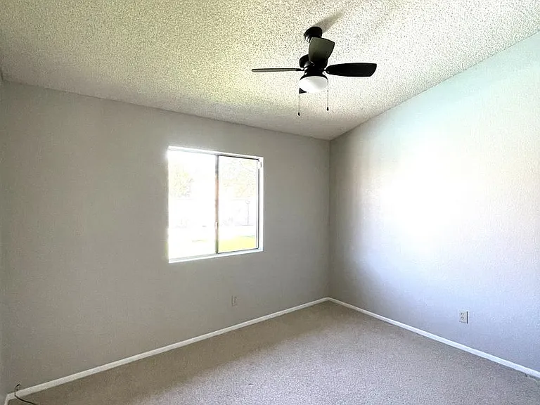 3547 Briarwood Dr — Photo 19