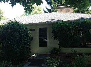 5502 36th Ave NE, Seattle, WA 98105