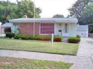 5347 Vivian St, Dearborn Heights, MI 48125