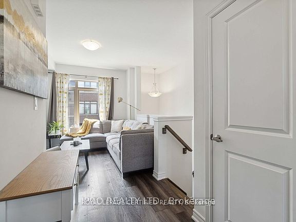 5th image of 575 Woodward Ave #33