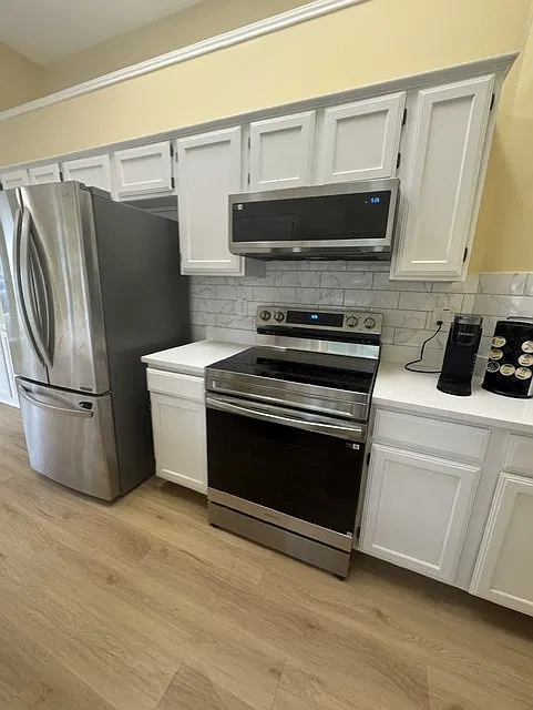 3 bed, 1390 sqft, $1,840 — Photo 2