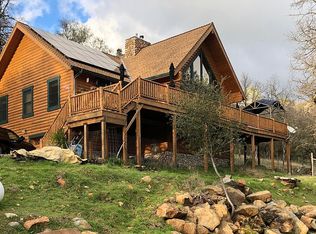 23401 Sara Ct, Auburn, CA 95602