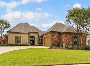 13227 Moss Pointe Dr, Geismar, LA 70734