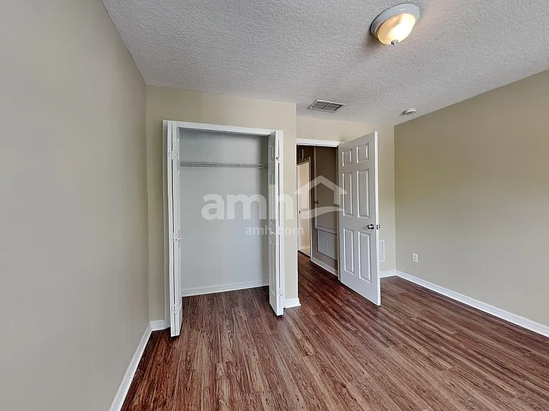 7714 Clubdale Loop — Photo 15