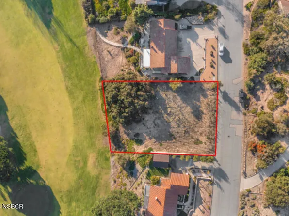 470 Oak Hill Dr, Lompoc, CA 93436