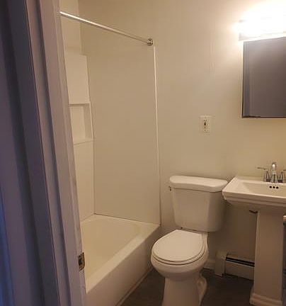 3rd image of 1205 Moran Ave #11063577