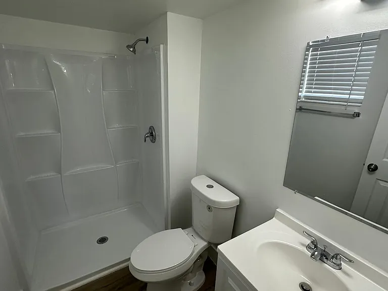 2500 Johnson St #1 — Photo 17
