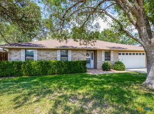 620 Lake Island Dr, Canyon Lake, TX 78133