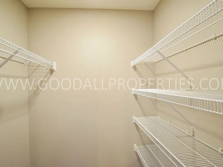 1140 Keystone Ln — Photo 12
