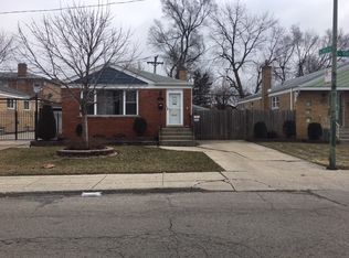 7911 S Tripp Ave, Chicago, IL