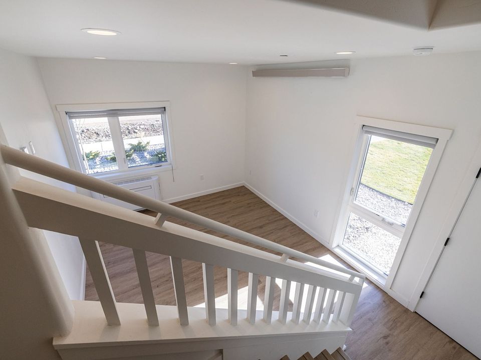 1st image of 100 Homestead Rd #62