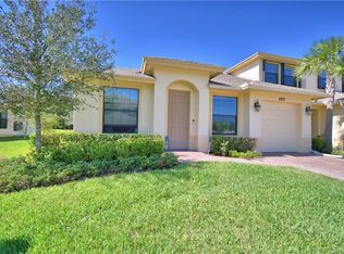 10109 W Villa Cir, Vero Beach, FL 32966