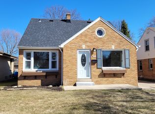 4266 N 86th St, Milwaukee, WI 53222